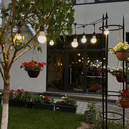 Redroof Country House Hotel Goris Bagian luar foto