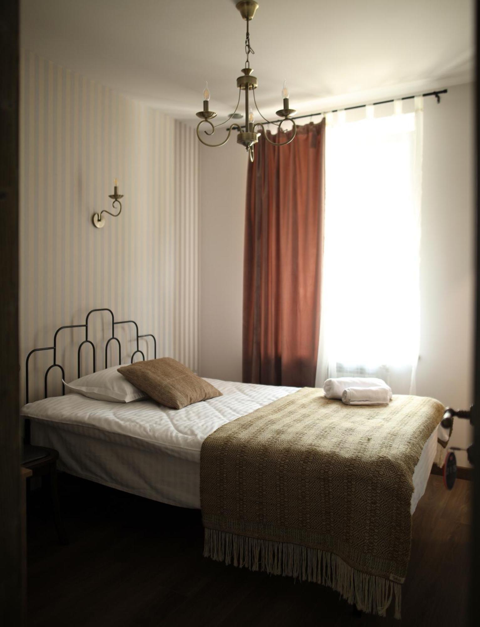 Redroof Country House Hotel Goris Bagian luar foto
